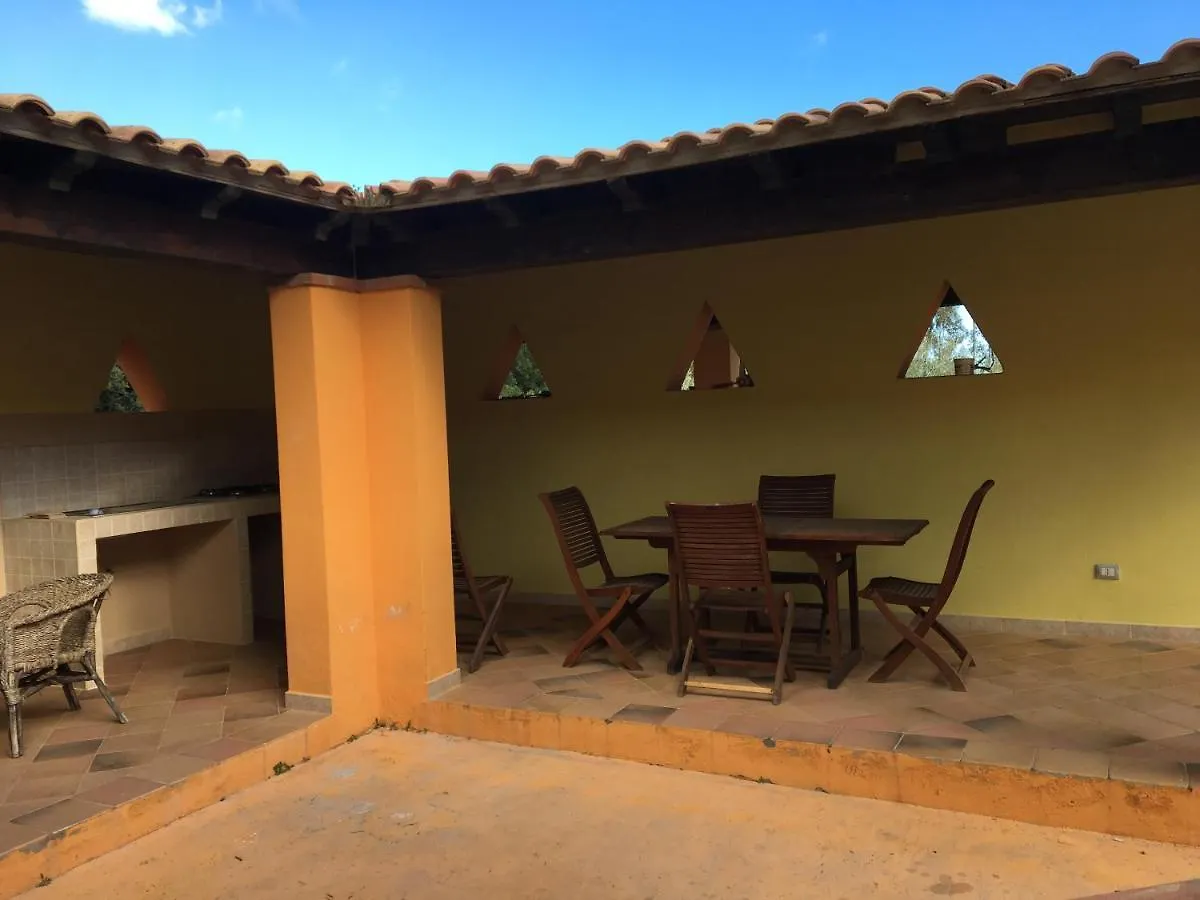 Cottage Su Giudeu Chia Casa de Férias